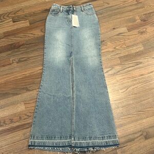 NWT Loveshack Fancy Risia Skirt. Montauk Blue, Size 24